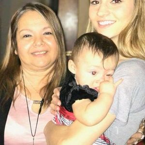 Meet your Posher, Dolores gloria